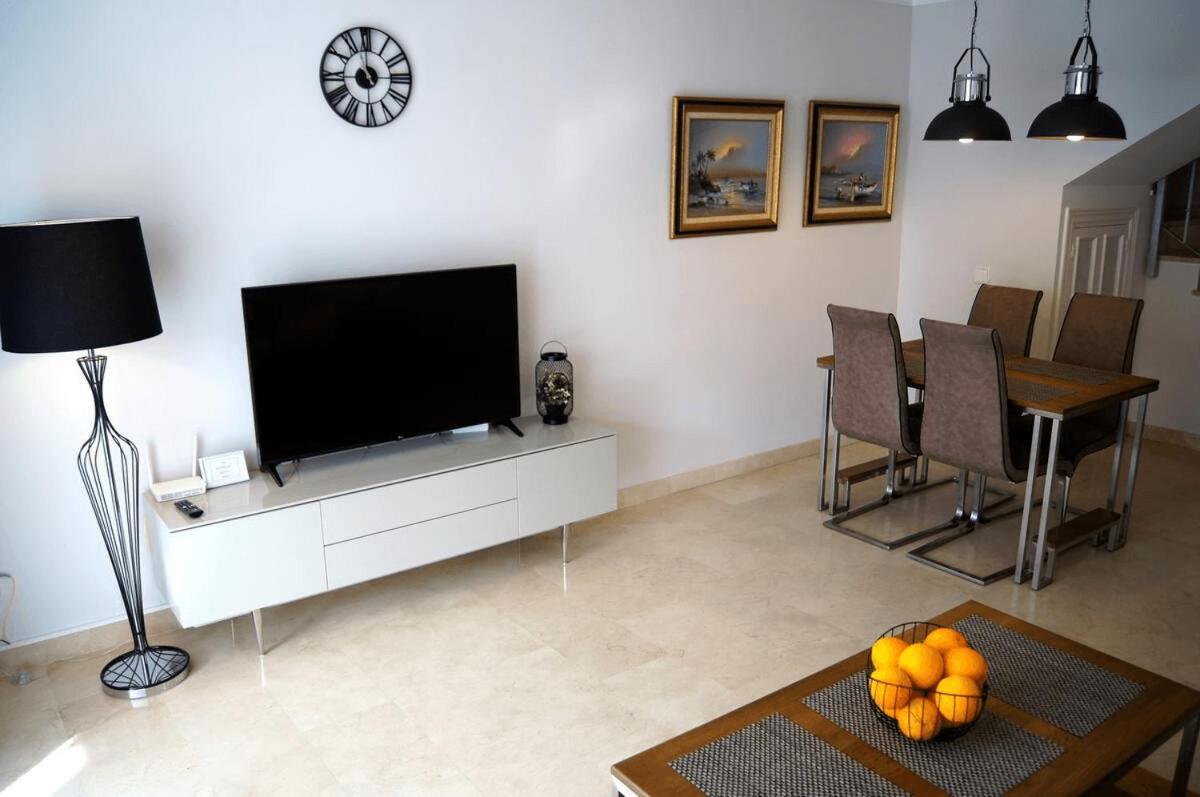 ALOHA - Espectacular Apartamento con 3 piscinas, 3 terrazas y parking Marbella Exterior foto