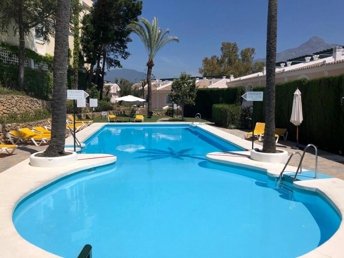 ALOHA - Espectacular Apartamento con 3 piscinas, 3 terrazas y parking Marbella Exterior foto